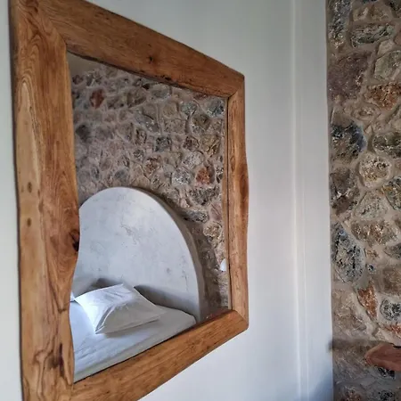 Jacksons Port View 科斯镇